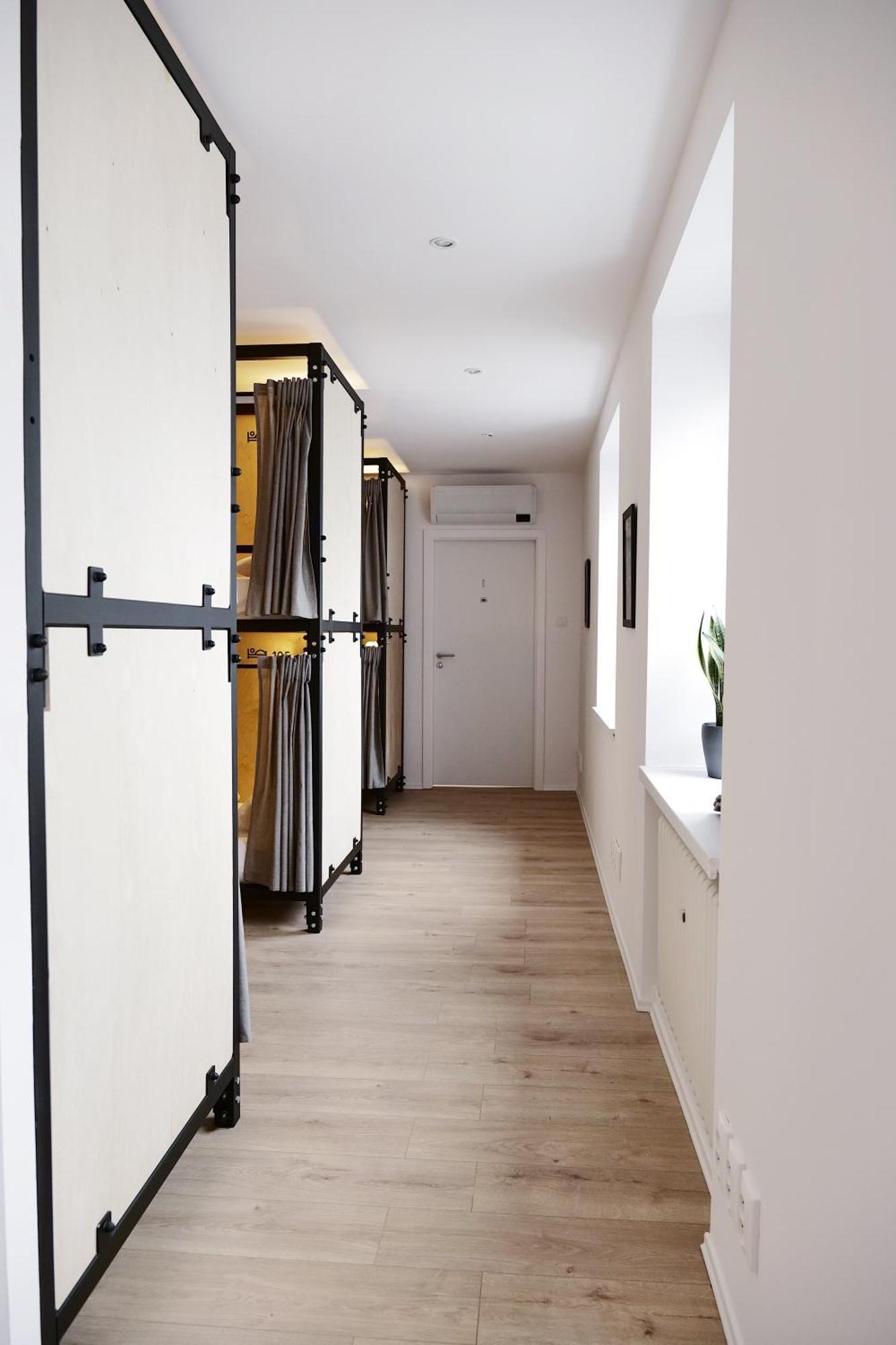 Schoendorf Hostel - Virtual Reception Bratislava Exterior photo