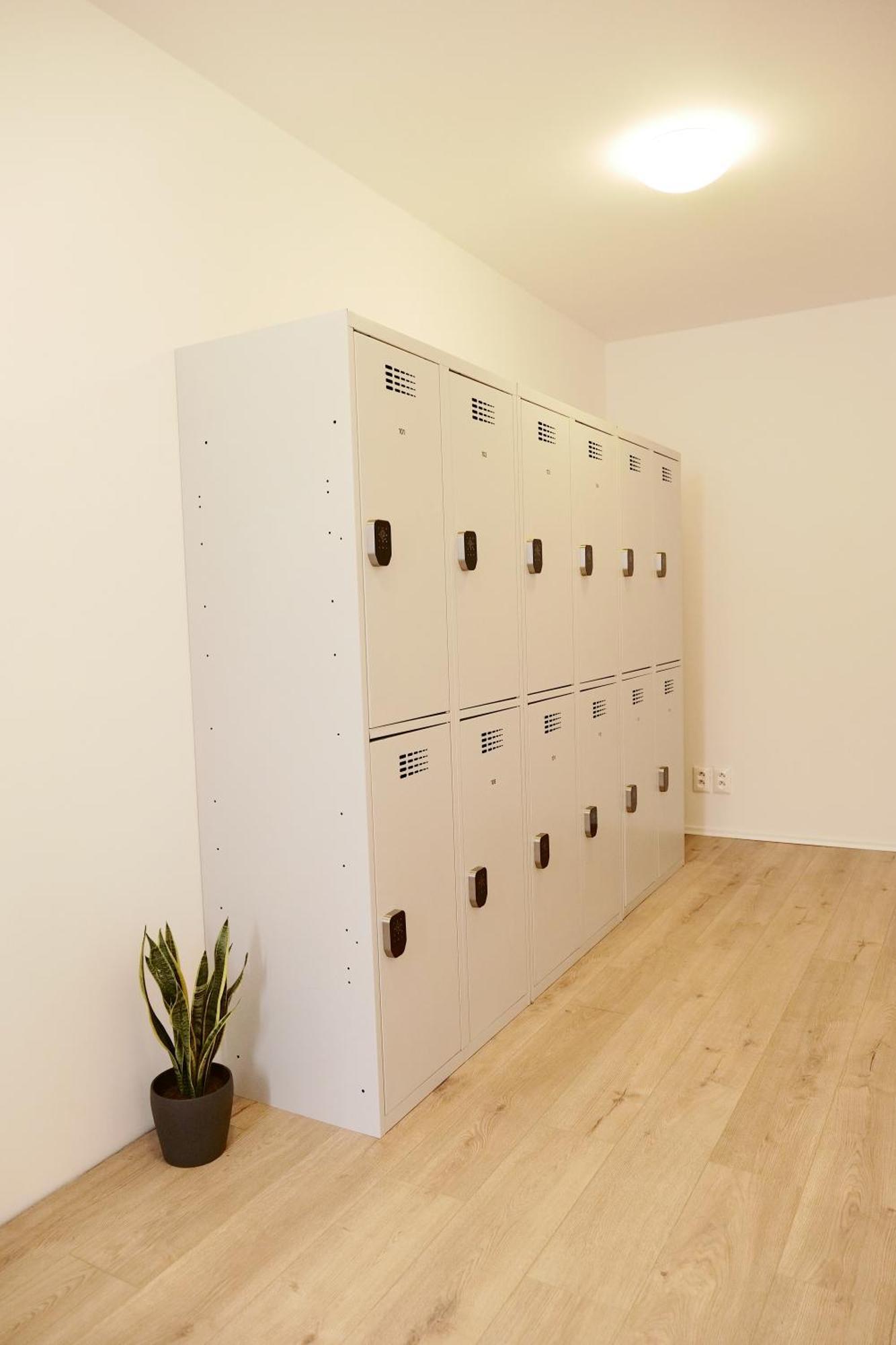Schoendorf Hostel - Virtual Reception Bratislava Exterior photo