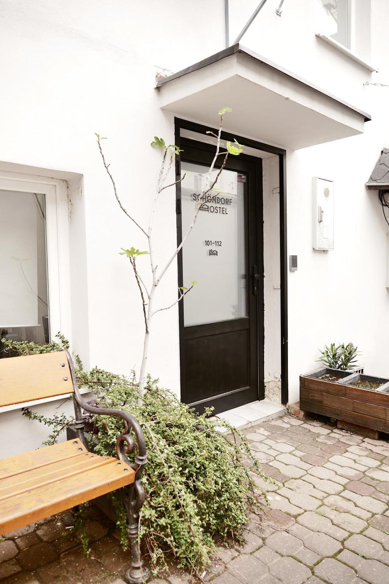Schoendorf Hostel - Virtual Reception Bratislava Exterior photo